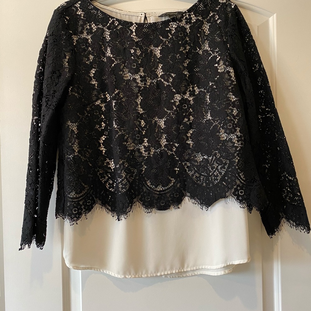 Banana republic black lace in White satin blouse